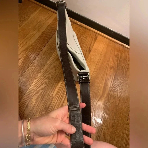 Coach Off White Pebbled Leather Shoulder Bag F10942 - Picture 14 of 15